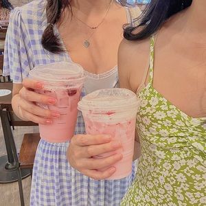 Meet your Posher, Sophia